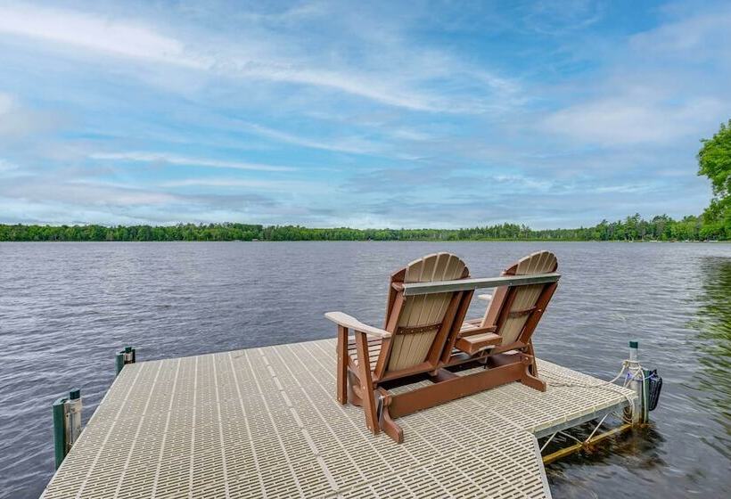 Cozy Echo Lake Cabin Near Snowmobiling Trail!
