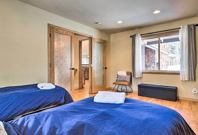 Cozy Mountain Escape: Pet Friendly Bailey Cabin