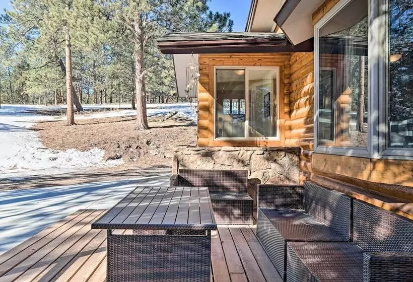 Cozy Mountain Escape: Pet Friendly Bailey Cabin