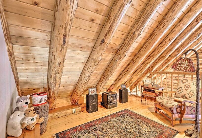 Breckenridge Cabin W/ Hot Tub: Ski & Hike!