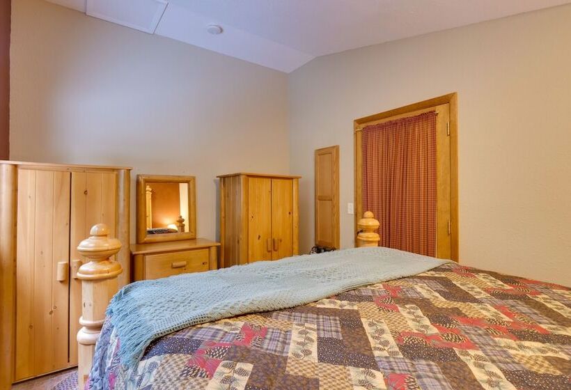 Dumont Cabin W/ Hot Tub 22 Mi To Ski Slopes!