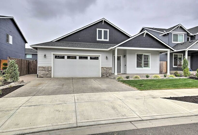 Elegant Escape: Tour Willamette Wine Country!