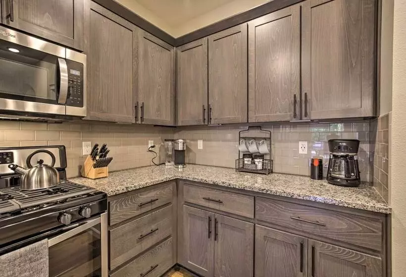 Elegant Escape: Tour Willamette Wine Country!