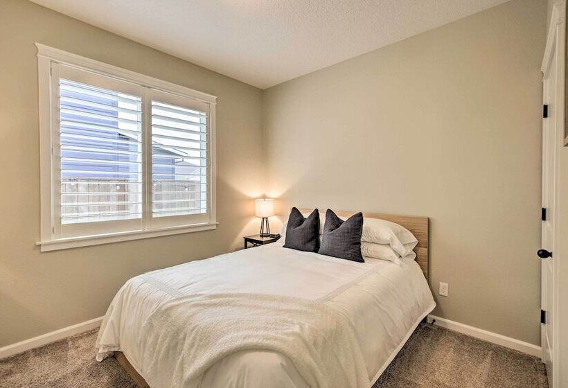 Elegant Escape: Tour Willamette Wine Country!