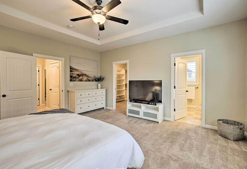 Elegant Escape: Tour Willamette Wine Country!