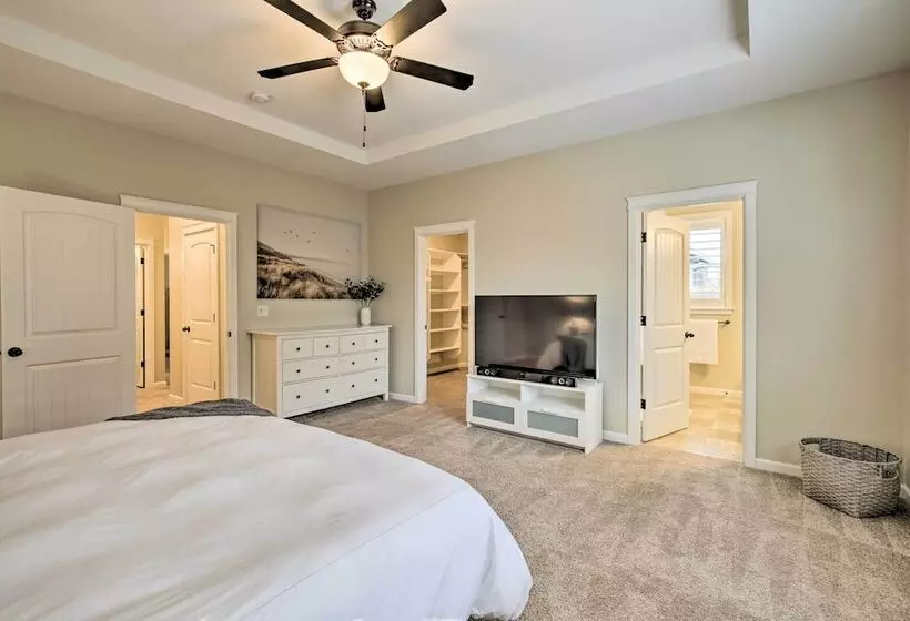 Elegant Escape: Tour Willamette Wine Country!