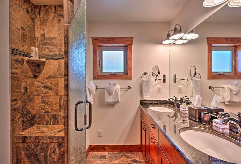 Estes Park Home W/ Hot Tub ~ 5 Mi To Rmnp!