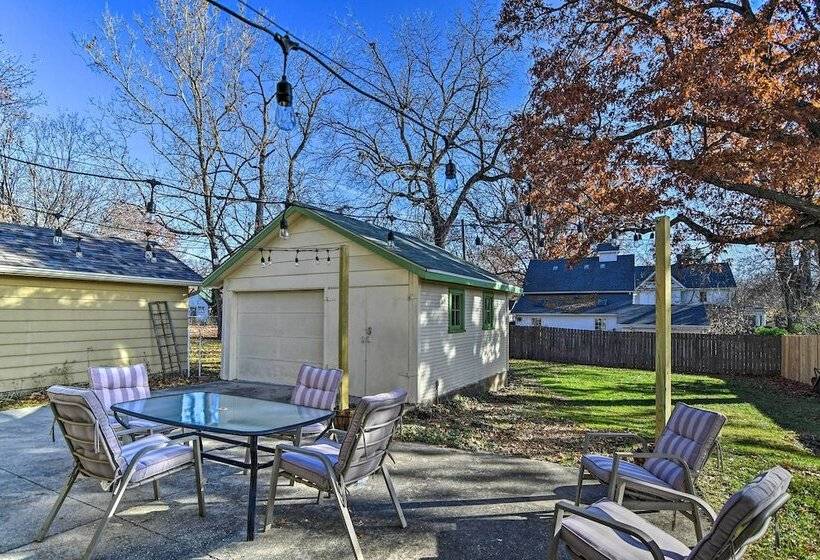 Family Friendly Des Moines Retreat W/ Patio!