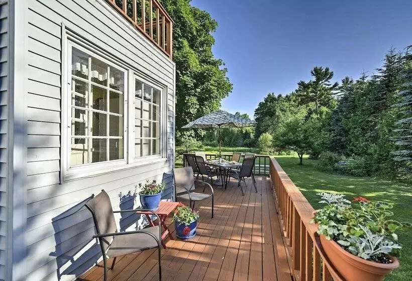 Family Friendly Fish Creek  Cape House  W/ Deck!