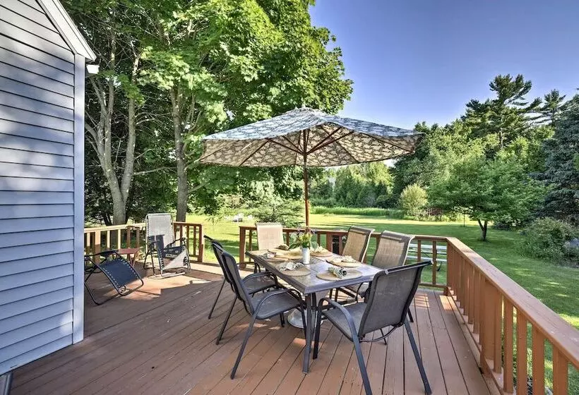 Family Friendly Fish Creek  Cape House  W/ Deck!