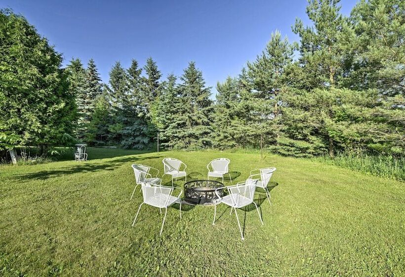 Family Friendly Fish Creek  Cape House  W/ Deck!