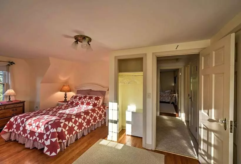 Family Friendly Fish Creek  Cape House  W/ Deck!