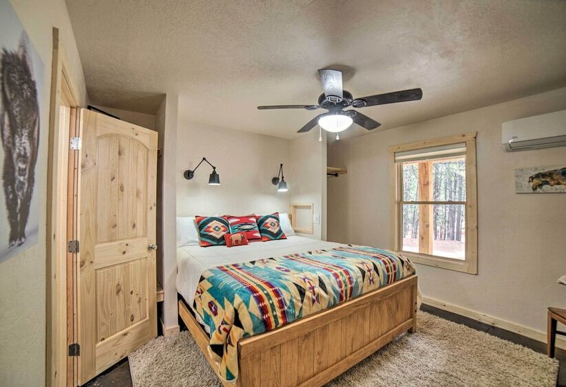 Family Home W/ Fire Pit & Grill ~ 1 Mi To Slopes!