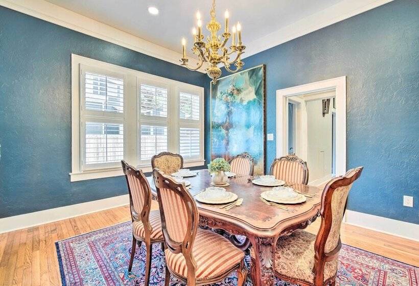 Historic 1891 Ocala Apartment W/ Original Touches!