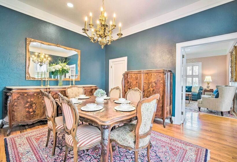 Historic 1891 Ocala Apartment W/ Original Touches!