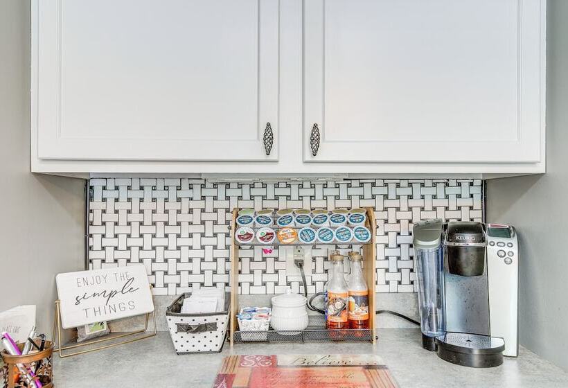 Home Sweet Home  W/ Private Pool + Patio!