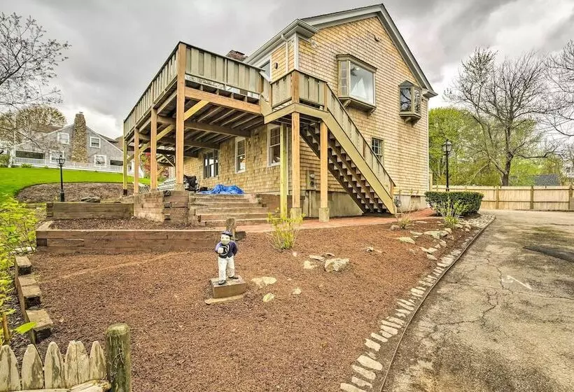 Hyannis Port Home W/ Bbq & Views: Half Mi To Beach