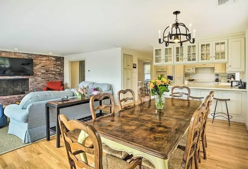 Hyannis Port Home W/ Bbq & Views: Half Mi To Beach