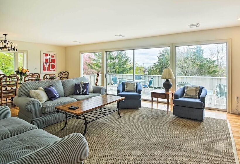 Hyannis Port Home W/ Bbq & Views: Half Mi To Beach