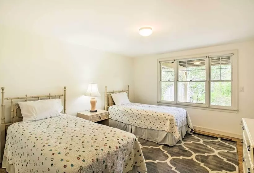 Hyannis Port Home W/ Bbq & Views: Half Mi To Beach