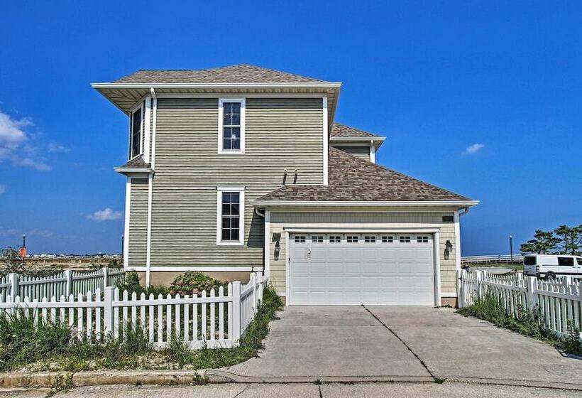 Idyllic Oceanfront Home On Atlantic City Boardwalk