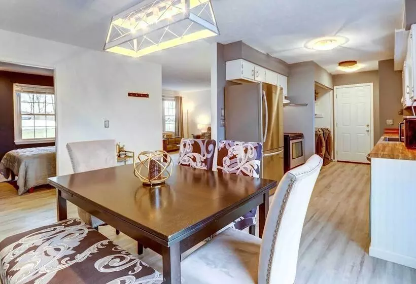 Inviting Frankfort Home Near Bourbon Trail!