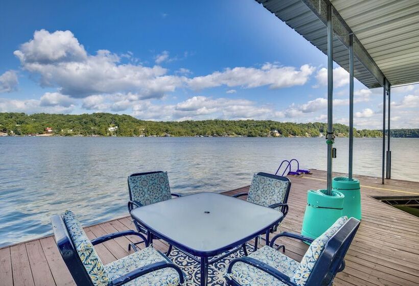 Boat Doat: Lake Of The Ozarks Vacation Home!