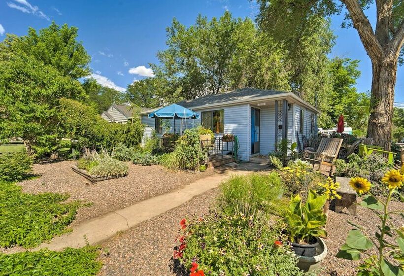 Walk To Olde Town 1940 Vintage Bungalow!