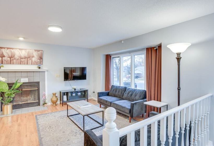 Lovely Minneapolis Home Near Target Field!