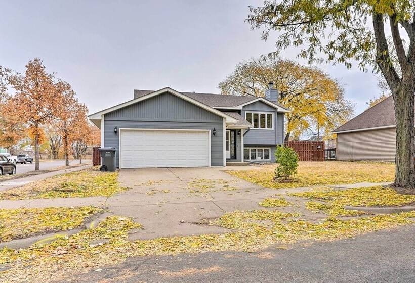 Lovely Minneapolis Home Near Target Field!