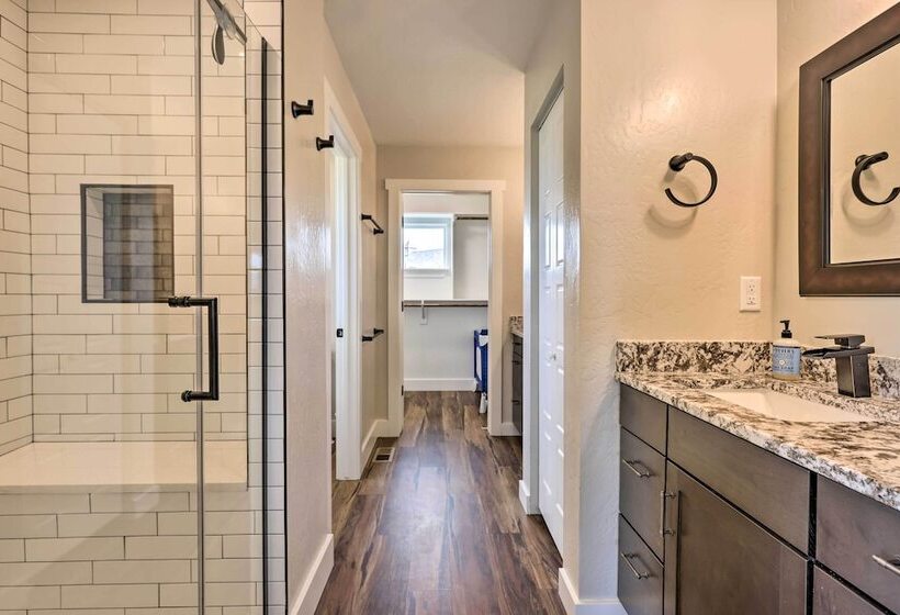 Walk To Golf: Modern Mtn View Home In Granby