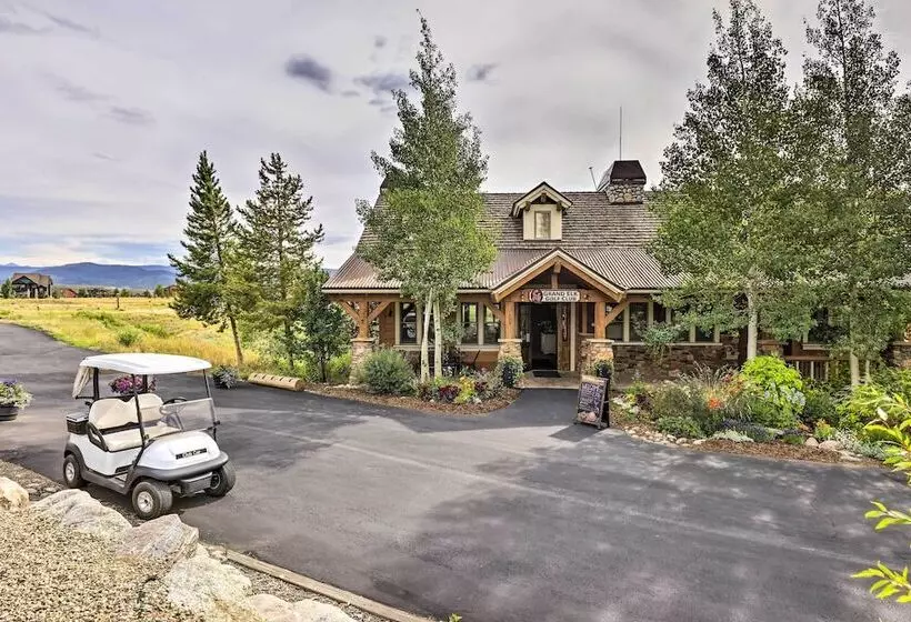 Walk To Golf: Modern Mtn View Home In Granby