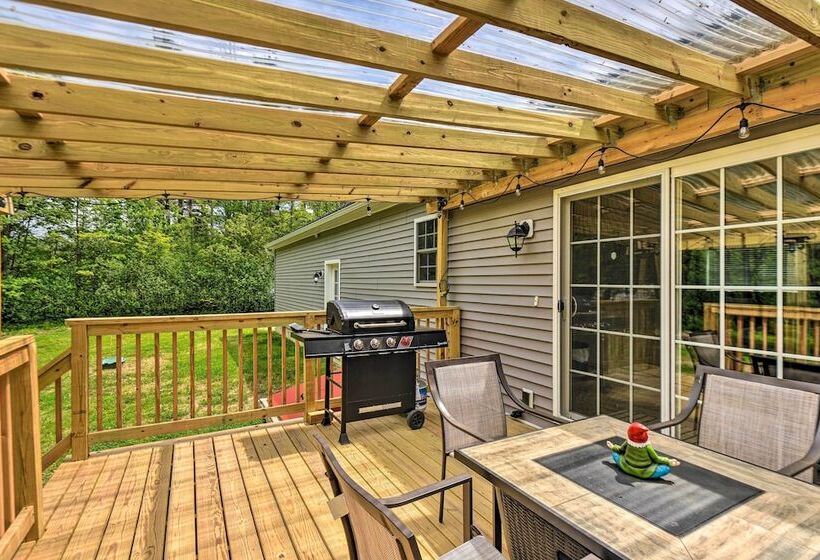 Modern Northfield Family Cabin W/ Hot Tub!