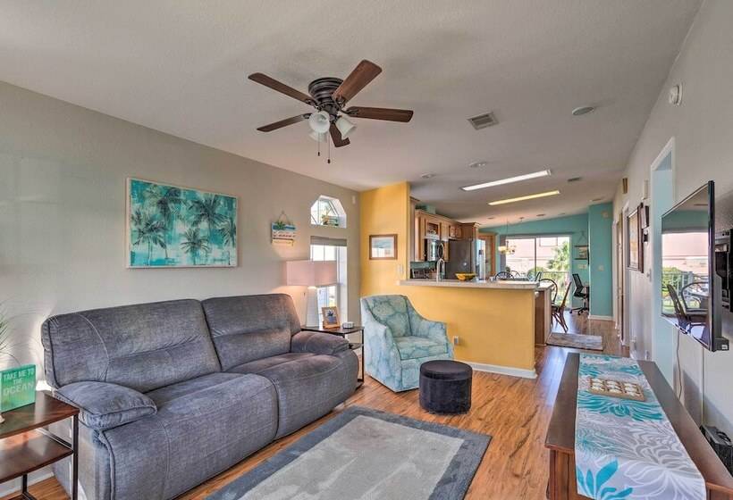 Nettles Island Jensen Beach Home: Walk To Ocean!