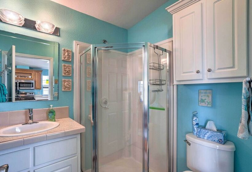 Nettles Island Jensen Beach Home: Walk To Ocean!