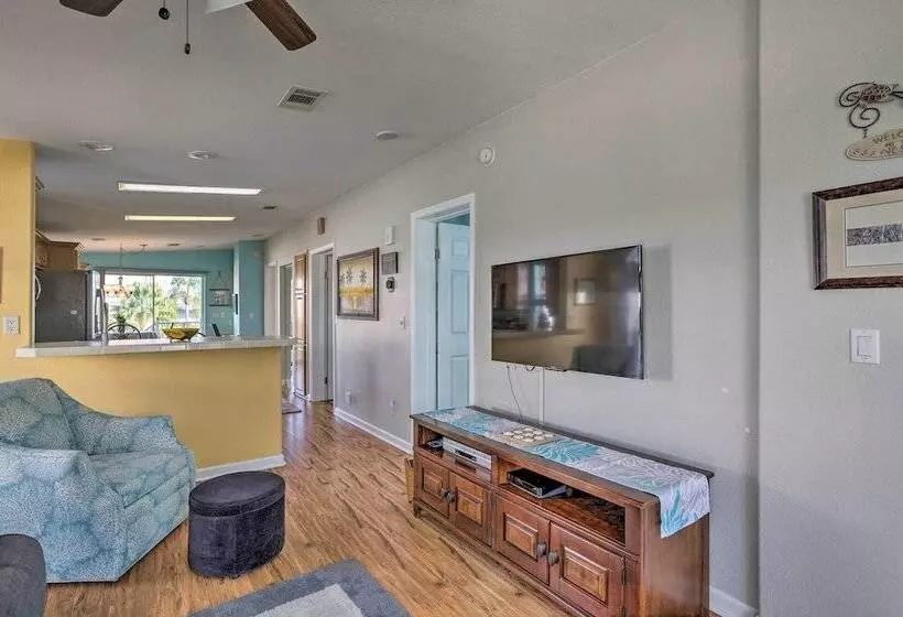 Nettles Island Jensen Beach Home: Walk To Ocean!