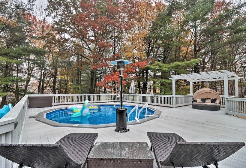 Pocono Home W/ Hot Tub, Fireplace, & Game Room!