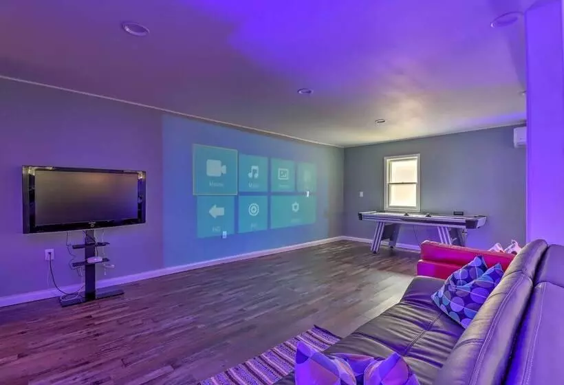 Pocono Home W/ Hot Tub, Fireplace, & Game Room!