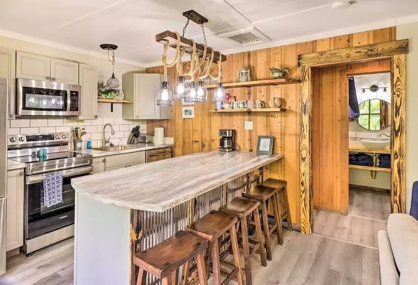 Remodeled Cabin W/ Fire Pit On Norfork Lake!