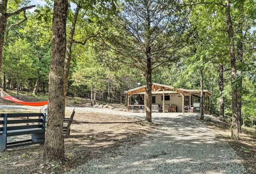 Remodeled Cabin W/ Fire Pit On Norfork Lake!