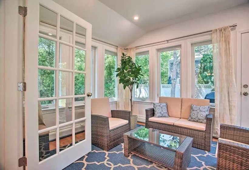 Remodeled East Falmouth Home   Close To Beaches!