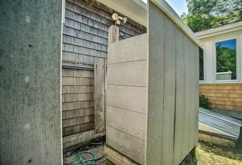 Remodeled East Falmouth Home   Close To Beaches!