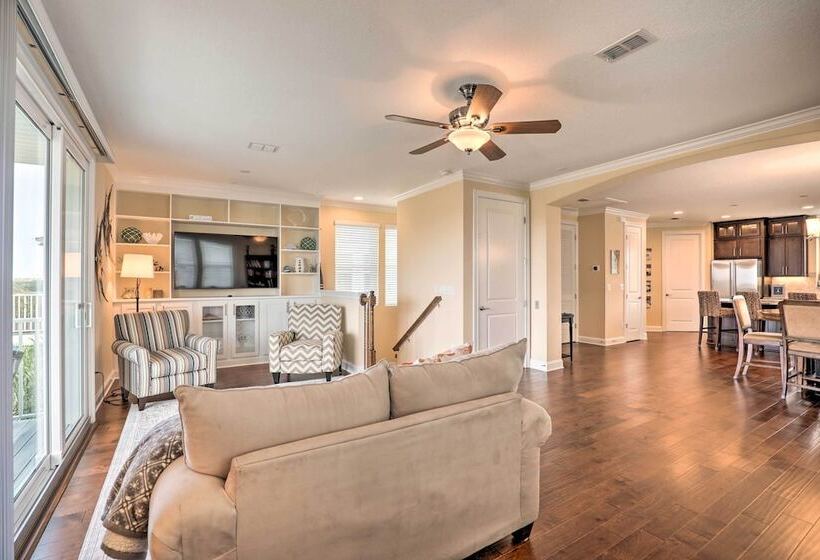 Spacious St Augustine Retreat: Walk To Beach