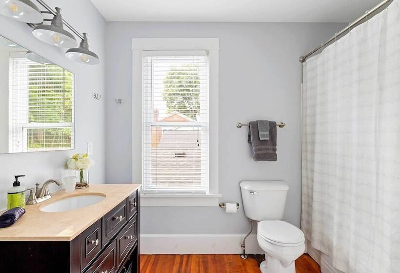 The Fiveten Federal Downtown Galena Gem!