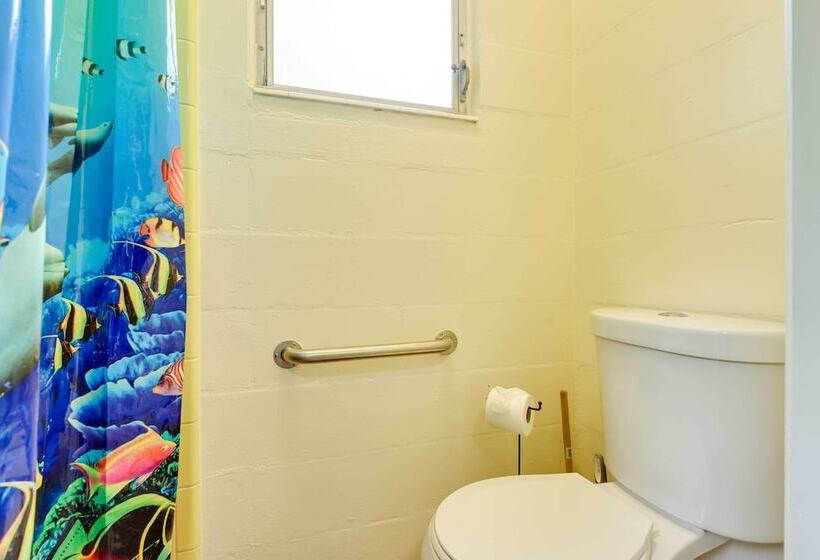 Uncle Louie S Gulf Coast Retreat W/ Outdoor Oasis!