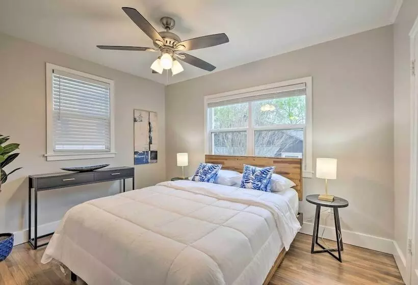 Updated Fayetteville Home < 2 Miles To Uark!