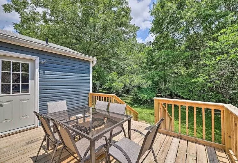 Updated Fayetteville Home < 2 Miles To Uark!