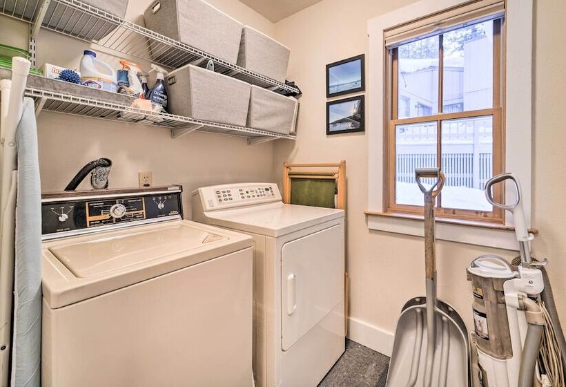 Warm Truckee Cabin On Northstar Shuttle Route