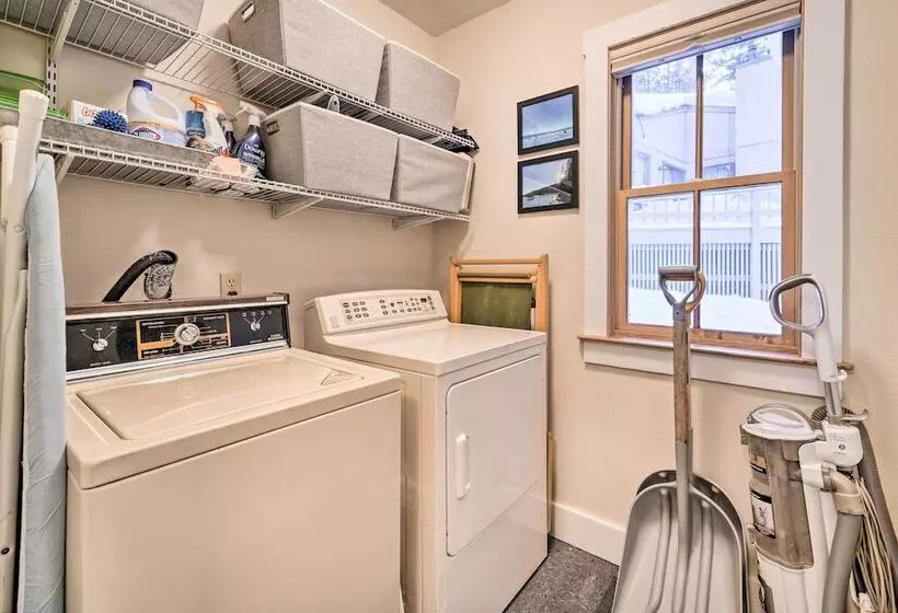 Warm Truckee Cabin On Northstar Shuttle Route