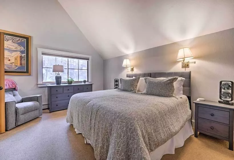 Warm Truckee Cabin On Northstar Shuttle Route